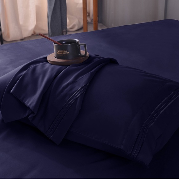 Lux Bed Sheet Set - King size- Navy - Picture 7 of 7